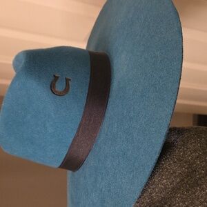 Charlie 1 Horse Hat.